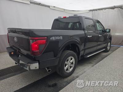2025 Ford F-150 XLT Crew Cab Short Bed - zdjęcie 4 z 27 - miniatura