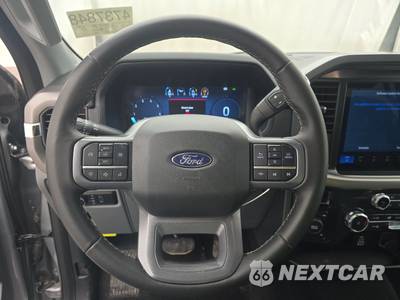 2025 Ford F-150 XLT Crew Cab Short Bed - zdjęcie 10 z 27 - miniatura