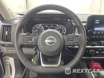 2023 Nissan Pathfinder SL - zdjęcie 10 z 28 - miniatura