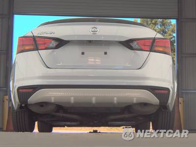 2022 Nissan Altima S - zdjęcie 7 z 36 - miniatura