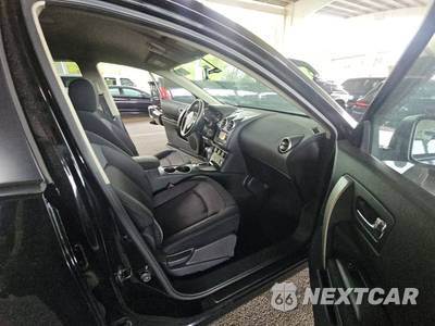 2011 Nissan Rogue SV - zdjęcie 8 z 32 - miniatura
