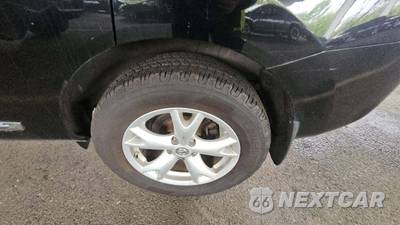 2011 Nissan Rogue SV - zdjęcie 21 z 32 - miniatura