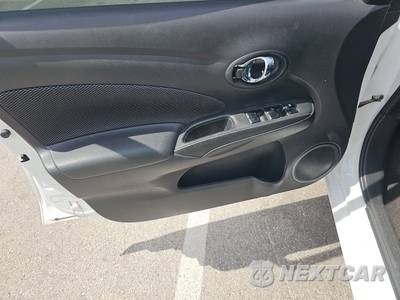2018 Nissan Versa Sedan SV - zdjęcie 9 z 27 - miniatura