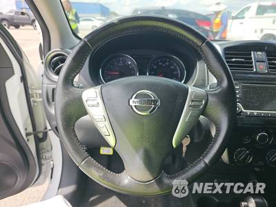 2018 Nissan Versa Sedan SV - zdjęcie 10 z 27 - miniatura