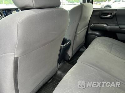 2017 Toyota Tacoma TRD Off-Road Crew Cab Medium Bed - zdjęcie 37 z 49 - miniatura