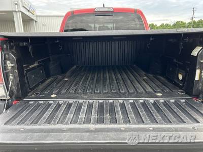 2017 Toyota Tacoma TRD Off-Road Crew Cab Medium Bed - zdjęcie 46 z 49 - miniatura