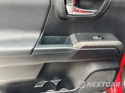 2017 Toyota Tacoma TRD Off-Road Crew Cab Medium Bed - zdjęcie 36 z 49 - miniatura