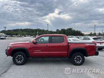 2017 Toyota Tacoma TRD Off-Road Crew Cab Medium Bed - zdjęcie 3 z 49 - miniatura