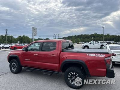 2017 Toyota Tacoma TRD Off-Road Crew Cab Medium Bed - zdjęcie 4 z 49 - miniatura