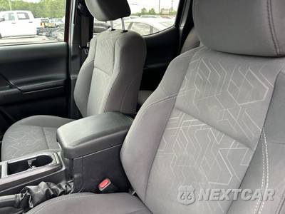 2017 Toyota Tacoma TRD Off-Road Crew Cab Medium Bed - zdjęcie 19 z 49 - miniatura
