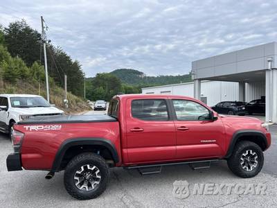 2017 Toyota Tacoma TRD Off-Road Crew Cab Medium Bed - zdjęcie 8 z 49 - miniatura