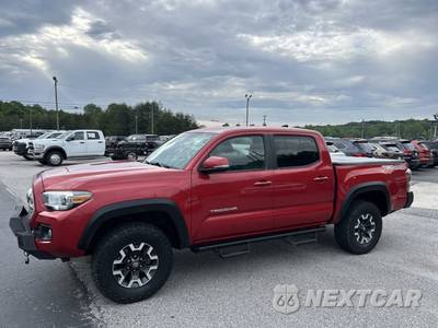 2017 Toyota Tacoma TRD Off-Road Crew Cab Medium Bed - zdjęcie 2 z 49 - miniatura
