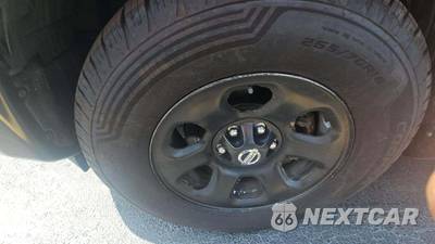 2017 Nissan TITAN S Crew Cab Short Bed - zdjęcie 7 z 17 - miniatura