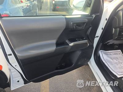 2020 Toyota Tacoma SR5 Extended Cab Long Bed w/Rear Doors - zdjęcie 9 z 17 - miniatura