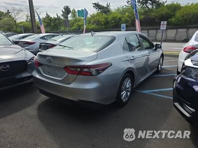 2023 Toyota Camry LE - zdjęcie 4 z 23 - miniatura