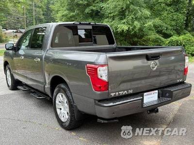 2021 Nissan TITAN SV Crew Cab Short Bed - zdjęcie 21 z 50 - miniatura
