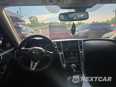 2023 INFINITI LUXE - zdjęcie 14 z 22 - miniatura