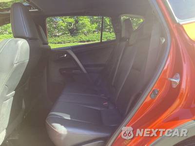 2016 Toyota RAV4 SE - zdjęcie 15 z 26 - miniatura