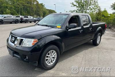 2015 Nissan Frontier SV Crew Cab Medium Bed