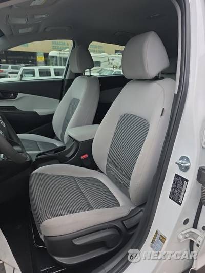 2023 Hyundai Kona SE - zdjęcie 13 z 24 - miniatura