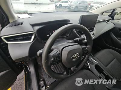 2026 Toyota Corolla Hybrid LE Sedan - zdjęcie 11 z 34 - miniatura