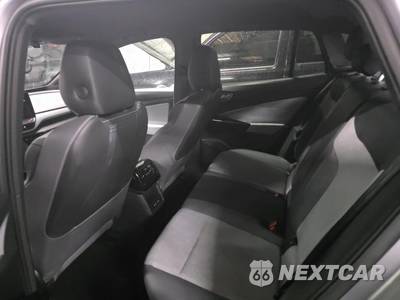 2023 Volkswagen ID.4 Pro - zdjęcie 10 z 17 - miniatura