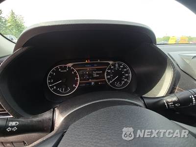2020 Nissan Sentra SR - zdjęcie 12 z 31 - miniatura