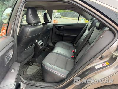 2017 Toyota Camry SE - zdjęcie 15 z 21 - miniatura