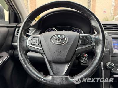 2017 Toyota Camry SE - zdjęcie 12 z 21 - miniatura