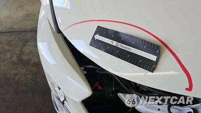 2025 Toyota Corolla LE Sedan - zdjęcie 2 z 9 - miniatura