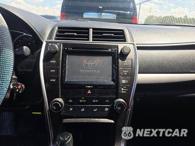 2016 Toyota Camry SE - zdjęcie 11 z 26 - miniatura
