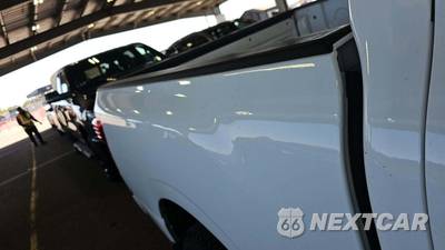 2021 Nissan TITAN SV Crew Cab Short Bed - zdjęcie 33 z 44 - miniatura