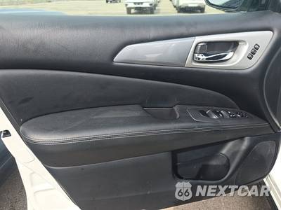 2020 Nissan Pathfinder SL - zdjęcie 9 z 21 - miniatura