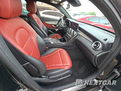 2023 Mercedes-Benz GLC 300 4MATIC - zdjęcie 8 z 32 - miniatura