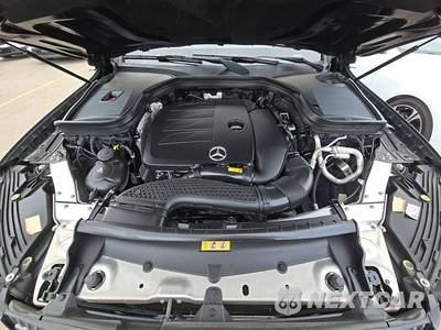 2023 Mercedes-Benz GLC 300 4MATIC - zdjęcie 15 z 32 - miniatura