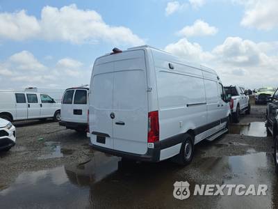 2021 Mercedes-Benz Sprinter 2500 Cargo Van High Roof 170.0" WB - zdjęcie 4 z 27 - miniatura