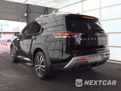 2023 Nissan Pathfinder Platinum - zdjęcie 6 z 25 - miniatura