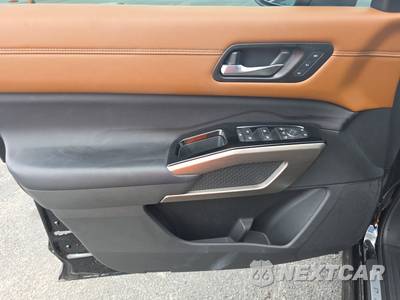 2023 Nissan Pathfinder Platinum - zdjęcie 9 z 25 - miniatura