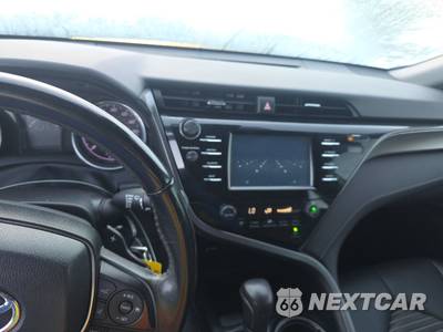 2019 Toyota Camry SE - zdjęcie 11 z 42 - miniatura