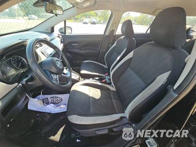 2021 Nissan Versa SV - zdjęcie 7 z 24 - miniatura