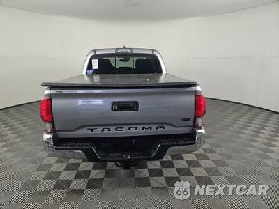 2019 Toyota Tacoma SR5 Crew Cab Medium Bed - zdjęcie 5 z 17 - miniatura