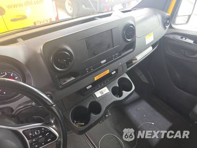 2021 Mercedes-Benz Sprinter 2500 Cargo Van High Roof 170.0" WB - zdjęcie 11 z 33 - miniatura