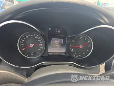 2016 Mercedes-Benz C 300 4MATIC - zdjęcie 15 z 23 - miniatura