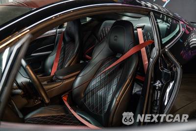 2015 Aston Martin Vanquish Coupe - zdjęcie 8 z 35 - miniatura