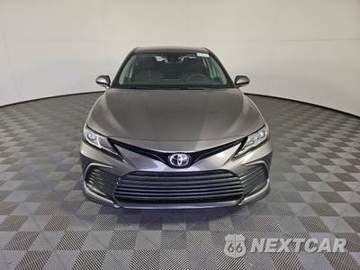 2024 Toyota Camry LE - zdjęcie 2 z 19 - miniatura
