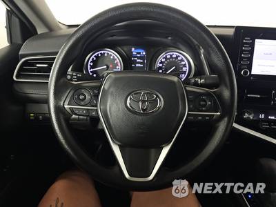 2024 Toyota Camry LE - zdjęcie 10 z 19 - miniatura