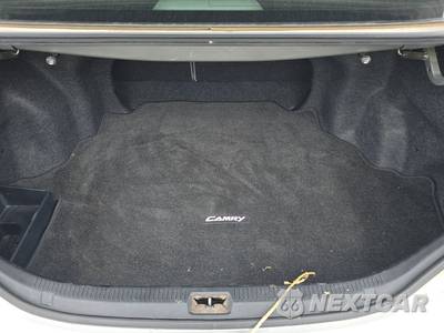 2010 Toyota Camry - zdjęcie 16 z 25 - miniatura