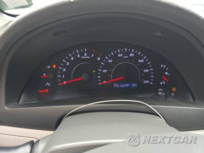 2010 Toyota Camry - zdjęcie 12 z 25 - miniatura