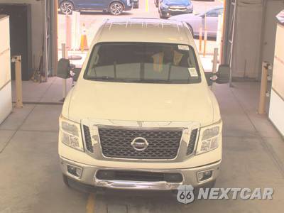 2017 Nissan TITAN XD SV Crew Cab Medium Bed - zdjęcie 2 z 26 - miniatura