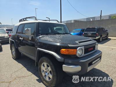 2010 Toyota FJ Cruiser w/Rear Doors - zdjęcie 3 z 27 - miniatura